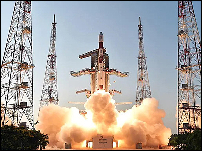 ১ নং ছবির ক্যাপশন...